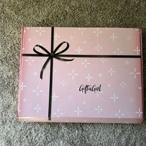 Giftagirl glass holder